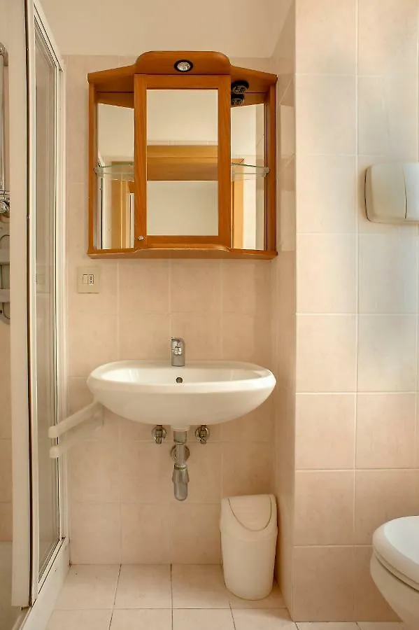 Euroresidence Lido di Jesolo 0*,